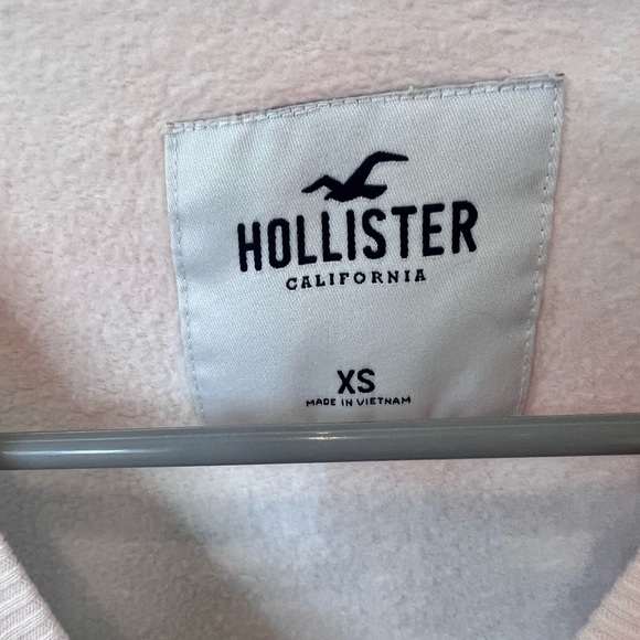 Hollister cropped crewneck - Picture 2 of 2